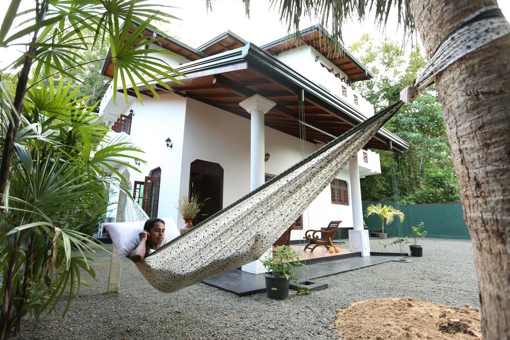 Summer Valley Boutique Villa Unawatuna Quarto foto